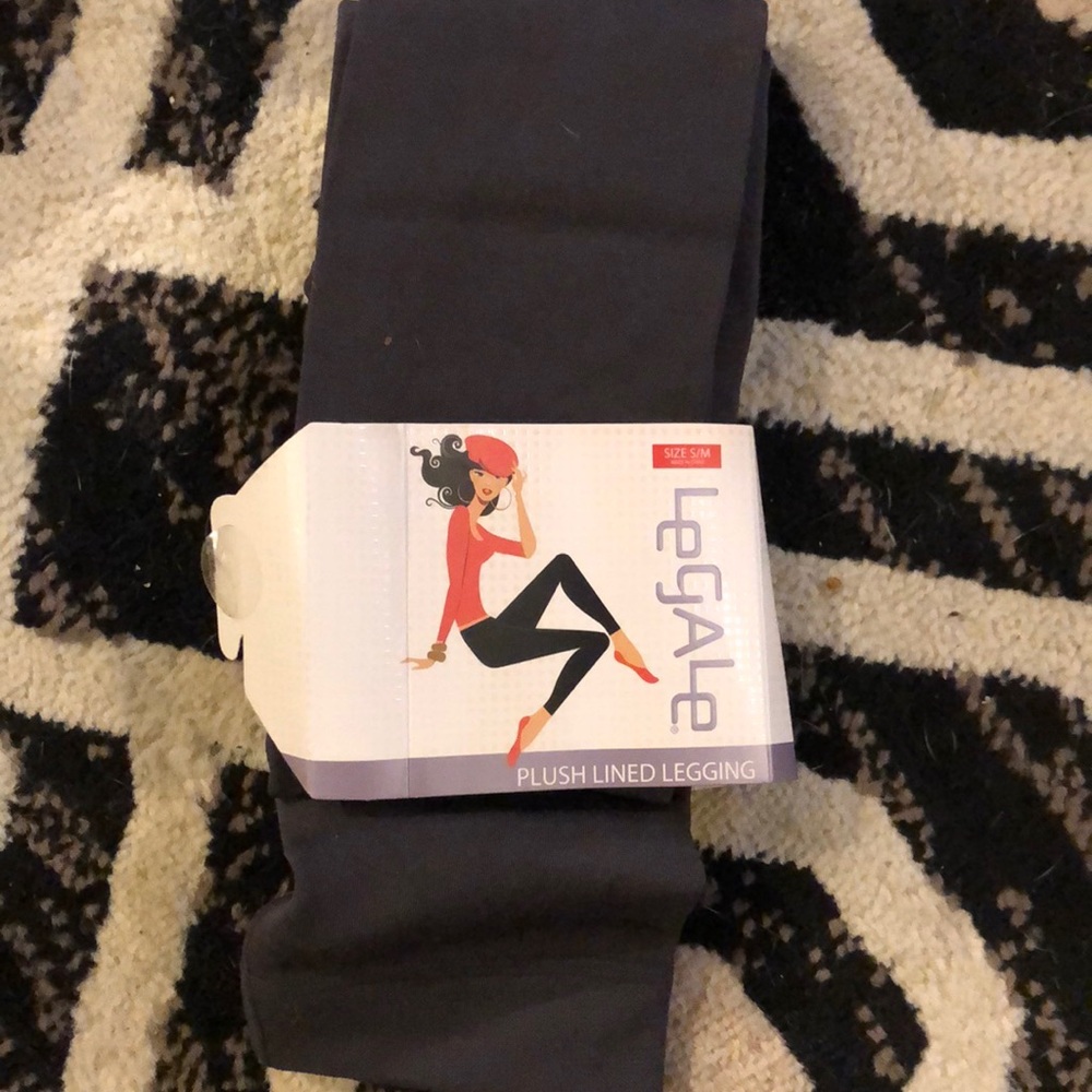 Legale leggings never worn